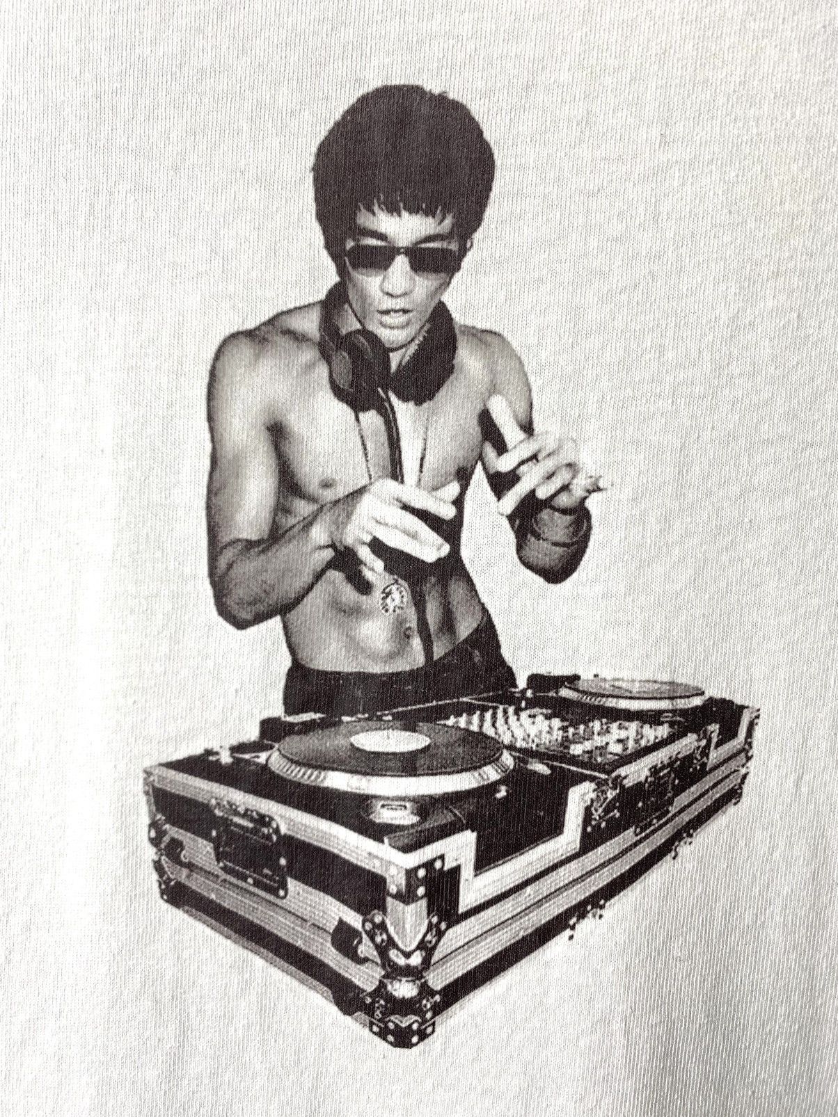 Band Tees Vintage Bruce Lee DJ Rap T Shirt Hip Hop Art Wu Tang Dr Dre Size US L / EU 52-54 / 3 - 3 Thumbnail
