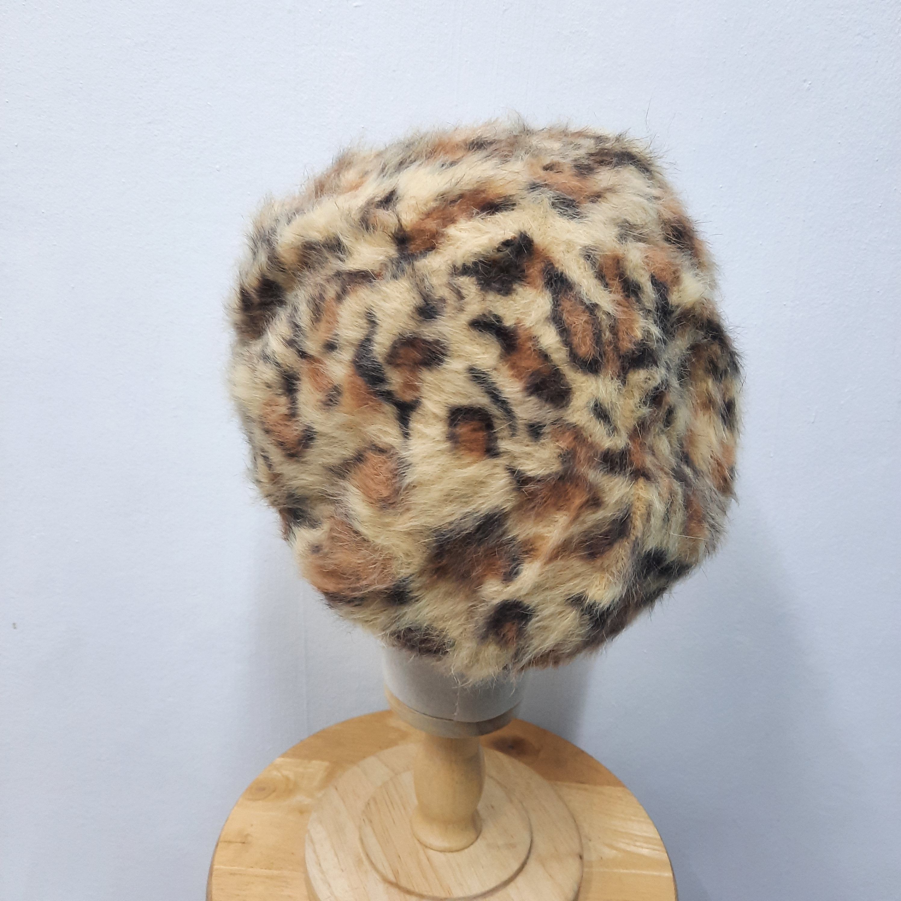 Japanese Brand 💥 Filippo catarzi made in italy leopard fur beret hat Size ONE SIZE - 5 Thumbnail