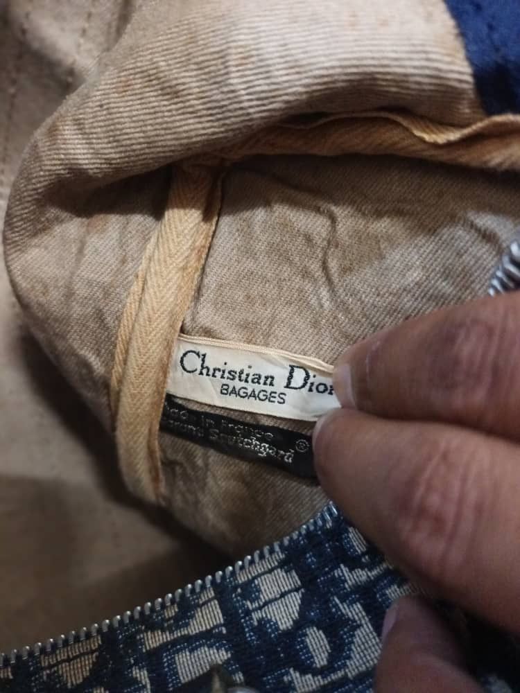 Christian Dior Monsieur Vintage 80s Christian Dior Beige Trotter Monogram Duffle Bag Size ONE SIZE - 11 Thumbnail