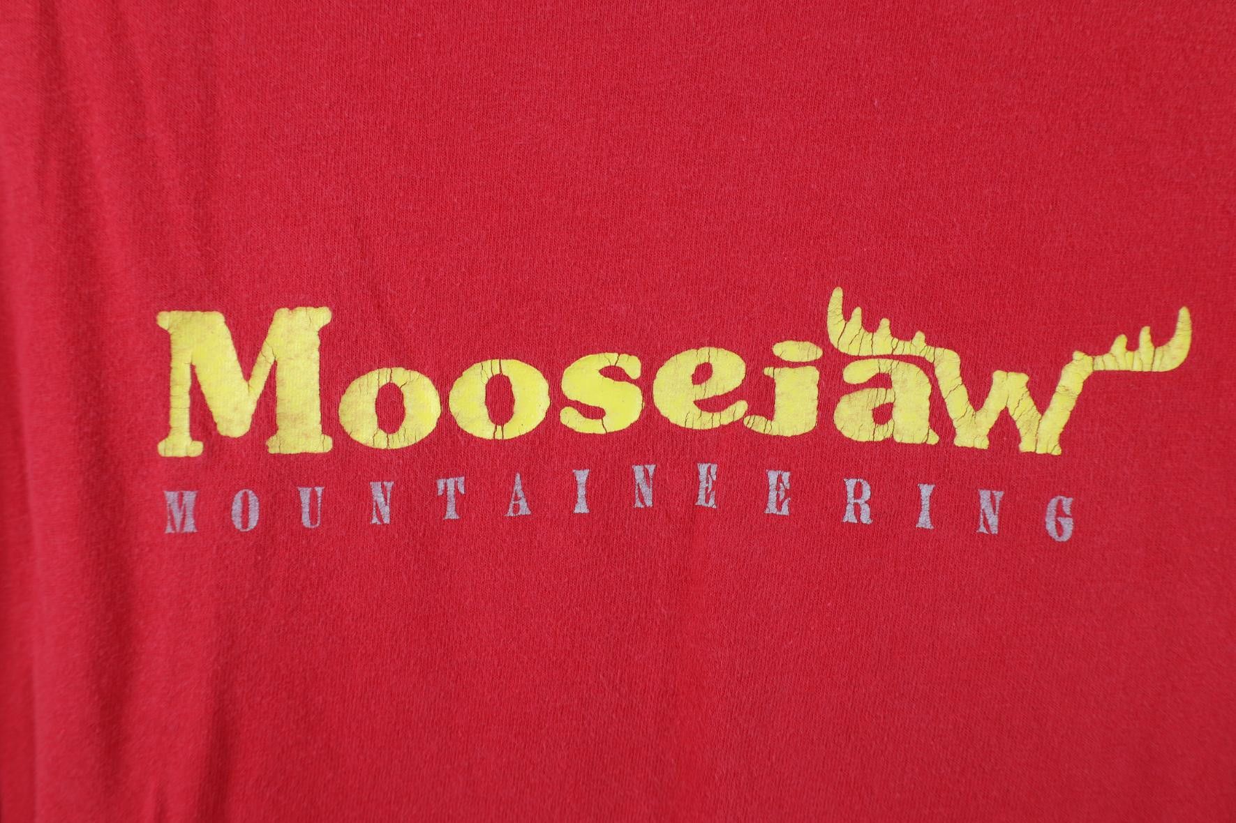 Hanes Vintage 90s Y2K Moosejaw Mountaineering Spell Out T-Shirt Size US M / EU 48-50 / 2 - 4 Thumbnail