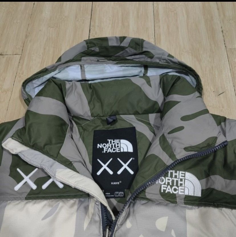 Kaws × The North Face KAWS X THE NORTH FACE 1996 NUPTSE JACKET MONTEREY BLUE Size US L / EU 52-54 / 3 - 7 Thumbnail