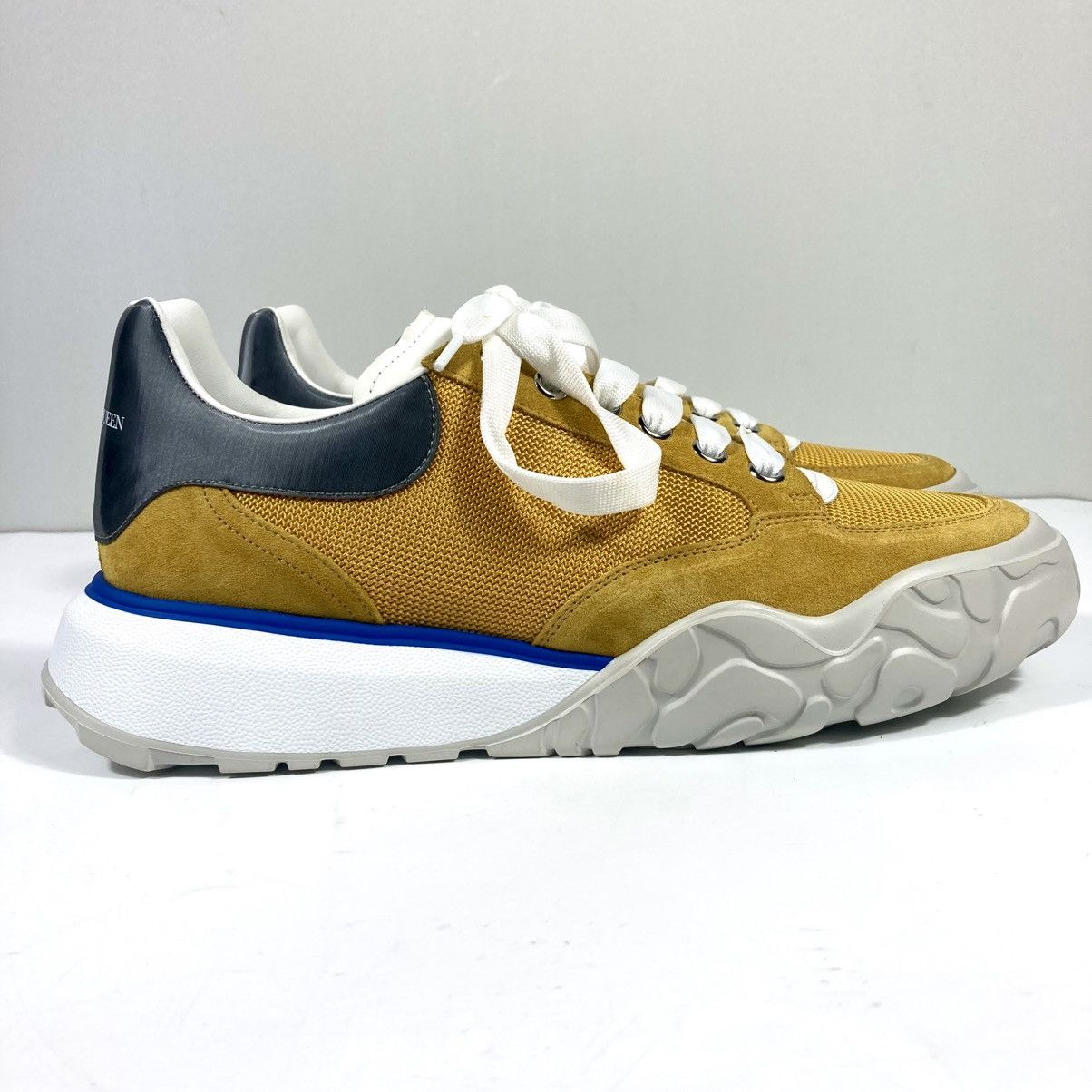 Alexander McQueen Alexander McQueen Mens Court Trainer Sneakers Yellow 43 EU Size US 10 / EU 43 - 13 Thumbnail