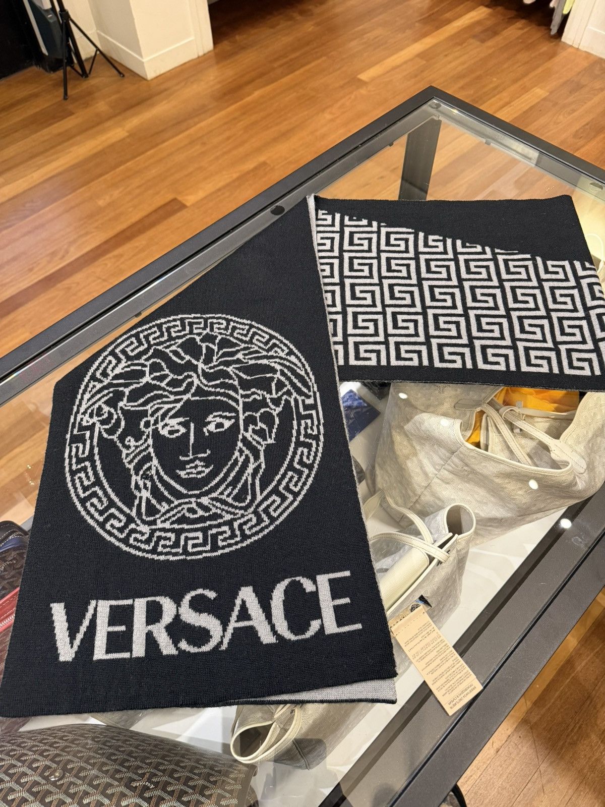 Versace Versace Medusa Print Wool Scarf Size ONE SIZE - 2 Thumbnail