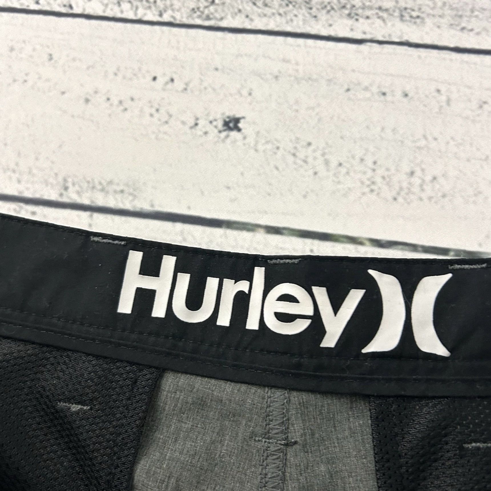 Hurley Hurley Phantom Casual Short Men's 32 Gray 10.5" Inseam Shorts Chino Flat Front Casual Mens 32 Gray Size US 32 / EU 48 - 3 Thumbnail