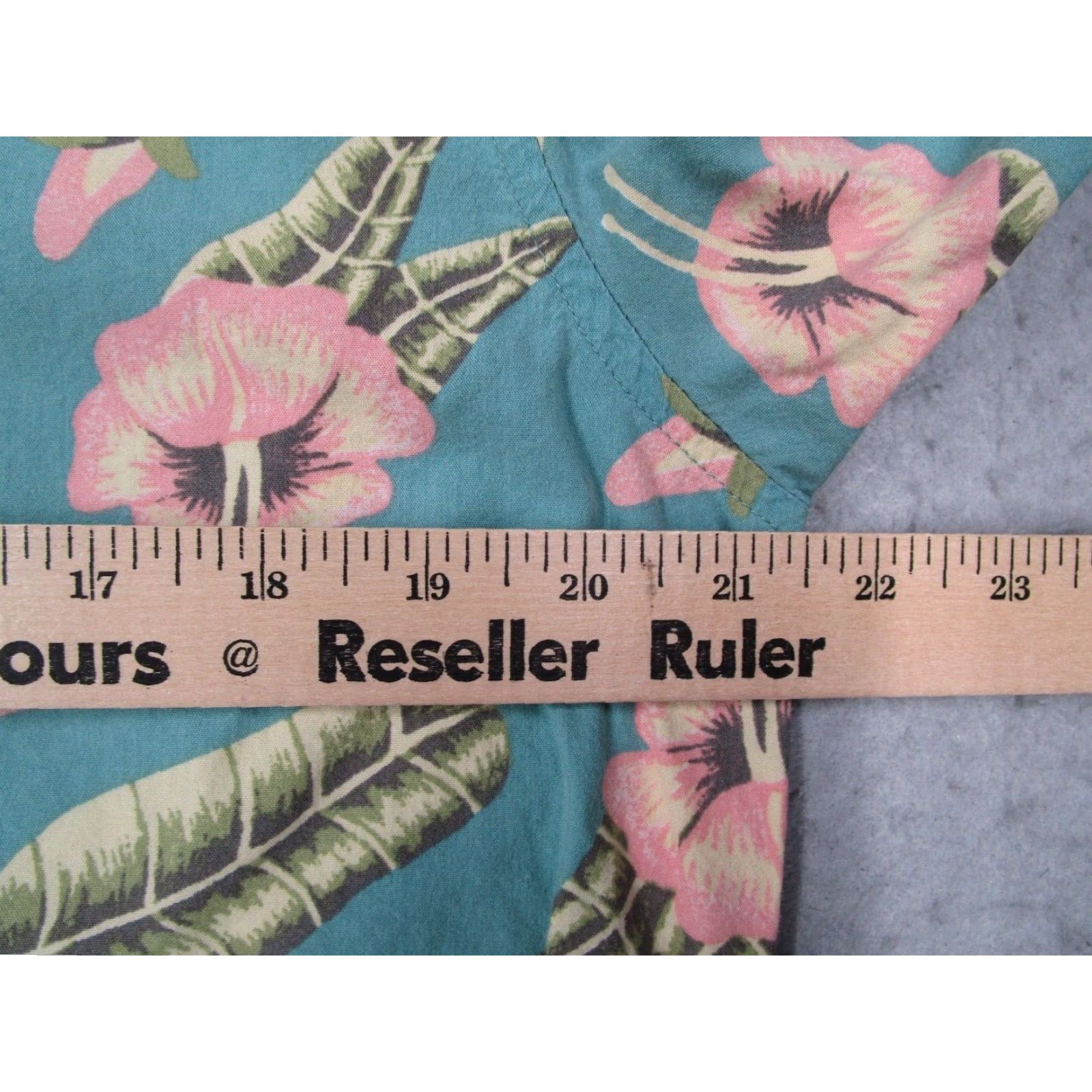 RVCA RVCA Shirt Mens Large Blue Luke Pelletier Button Up Hibiscus Hawaiian Tiki Floral Short Sleeve Colorful Beach California Classic American Work Size US L / EU 52-54 / 3 - 7 Thumbnail