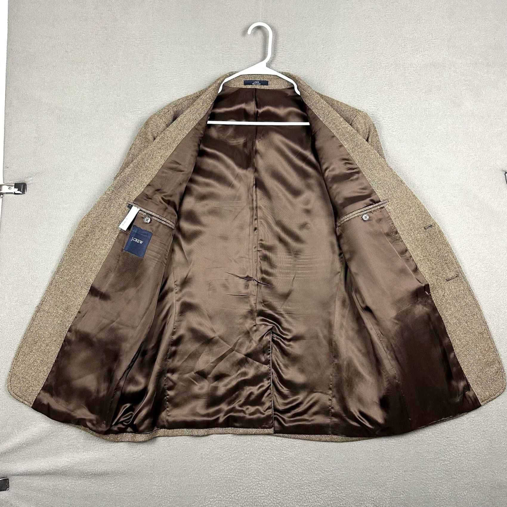 J.Crew J.CREW Sport Coat Mens Large Brown Tweed Herringbone Wool Jacket Notch Lapel Two-Button 46 Chest Regular Fit Winter 90s(unspecified) Size US L / EU 52-54 / 3 - 3 Thumbnail