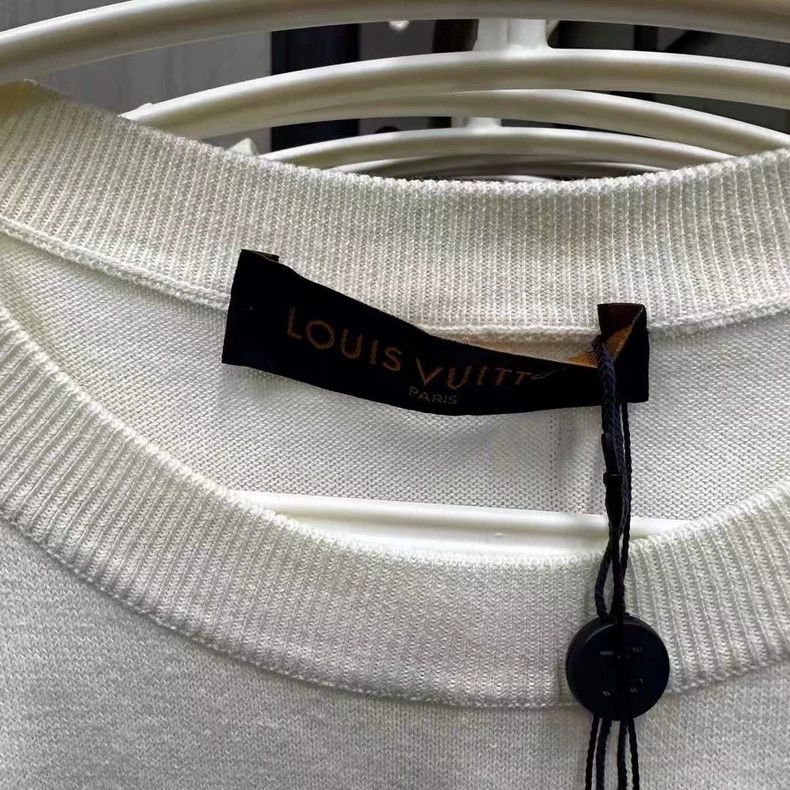 Louis Vuitton Louis Vuitton Nigo short sleeves Size US M / EU 48-50 / 2 - 2 Thumbnail