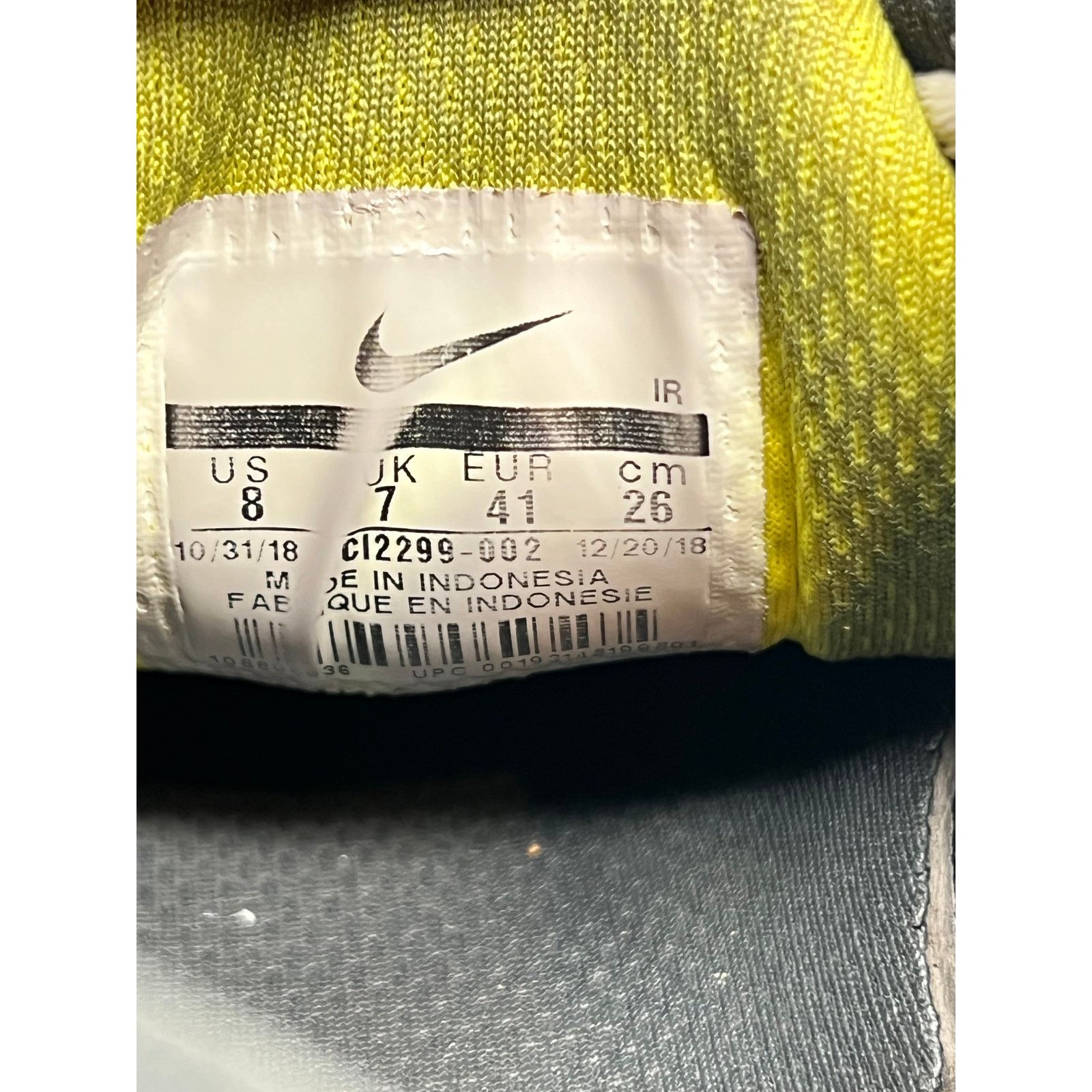 Nike Nike Air Max Plus Bumble Bee Mens 8 Size US 11.5 / EU 44-45 - 7 Thumbnail