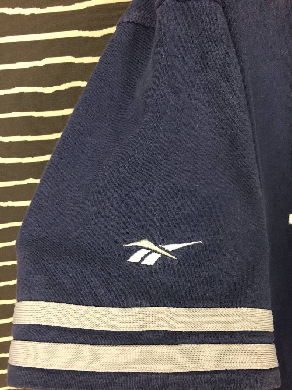 Reebok Vtg Reebok Air Force Academy USAFA Embroidered Logo Tee Size US XL / EU 56 / 4 - 7 Thumbnail