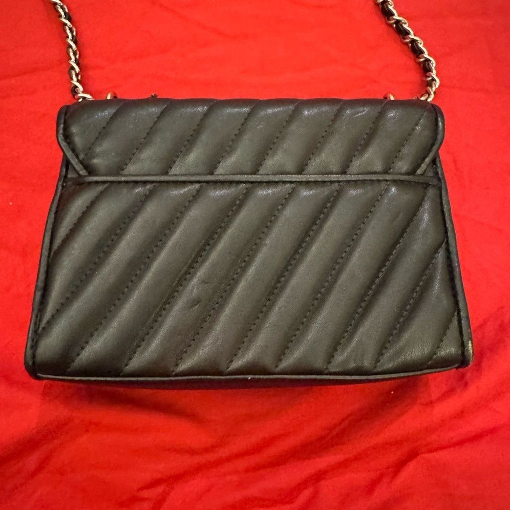 Michael Kors Michael Kors Quilted Black Crossbody Bag Size ONE SIZE - 7 Thumbnail
