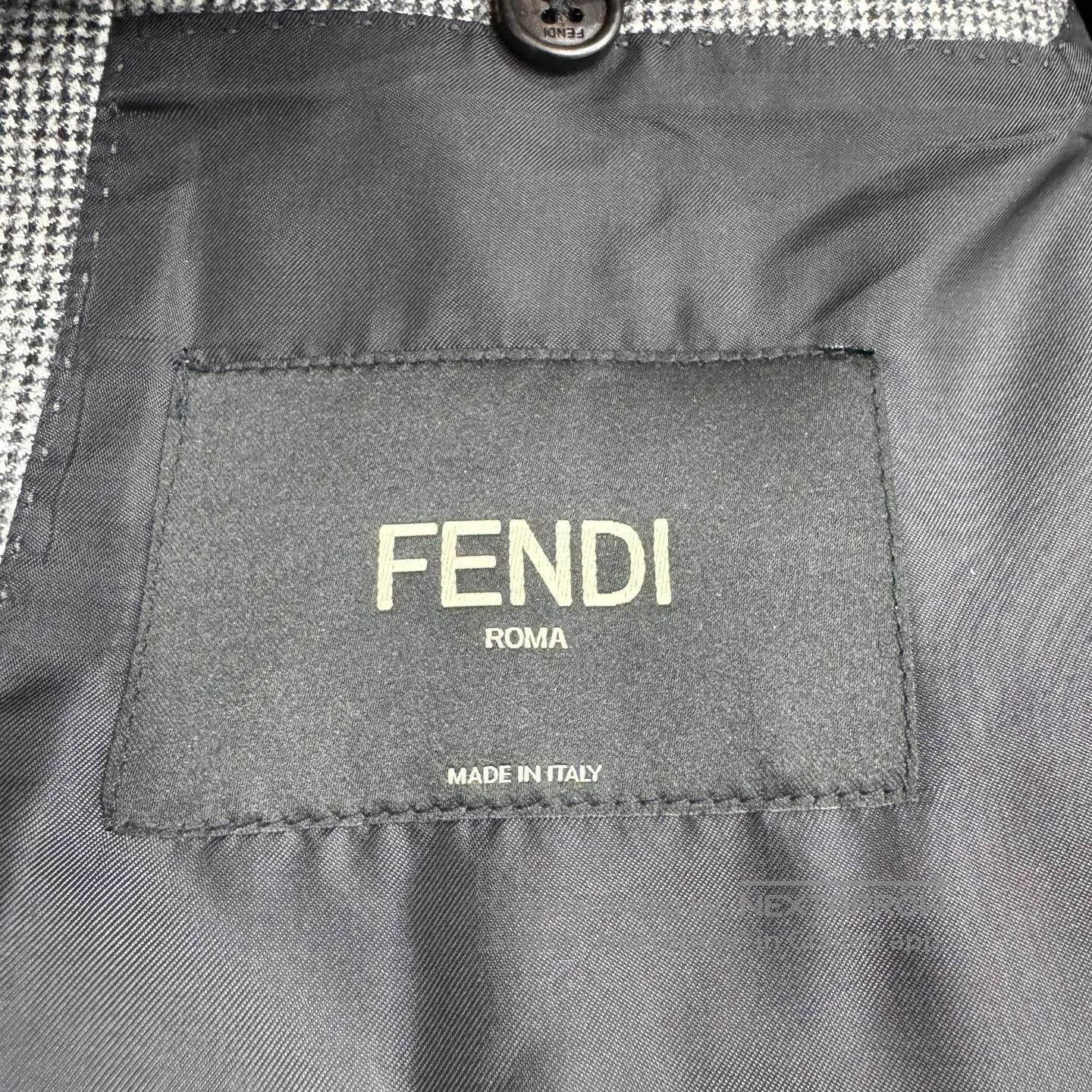 Fendi FENDI Spliced fur coat| Size US M / EU 48-50 / 2 - 3 Thumbnail