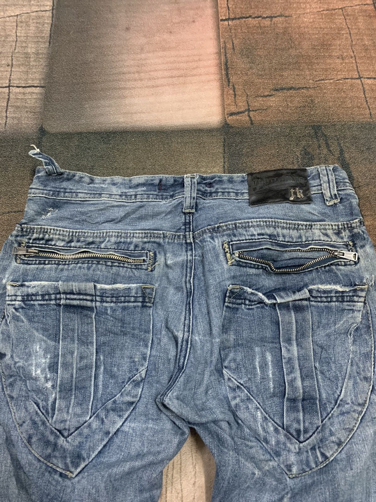 Japanese Brand DISTRESSED PUNK SLIM JEANS LOT OF BUTTON BY TAKESHY KUROSAWA Size US 31 - 12 Thumbnail