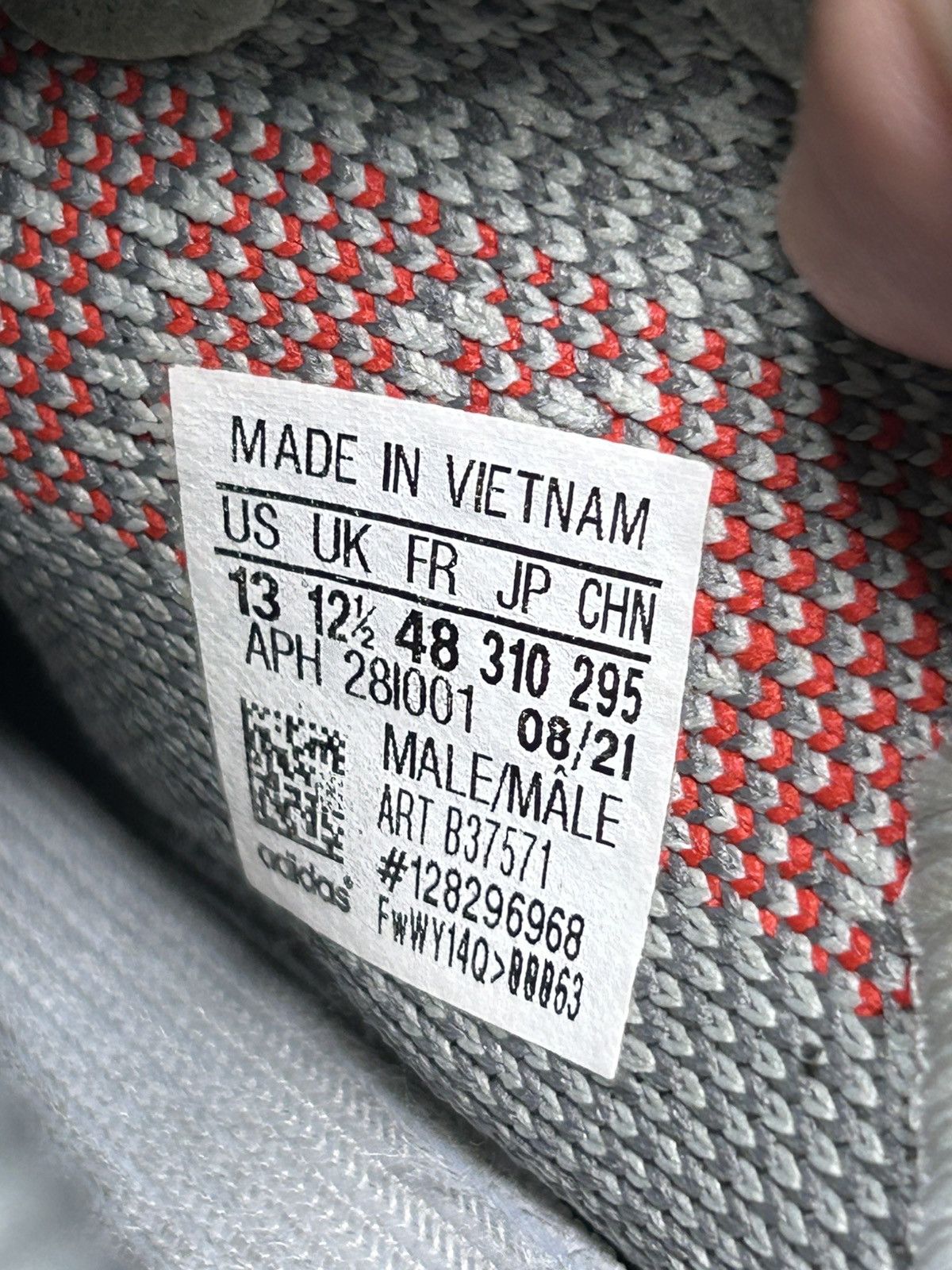 Yeezy Yeezy 350 blue tint Size US 13 / EU 46 - 10 Thumbnail