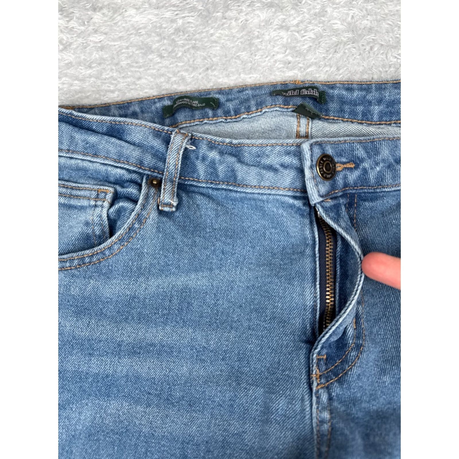 Vintage Wild Fabel Jeans Womens 14 Blue Denim Low Rise Flare Flared Cotton Blend 33x30 Size 36" / US 14 / IT 50 - 5 Thumbnail