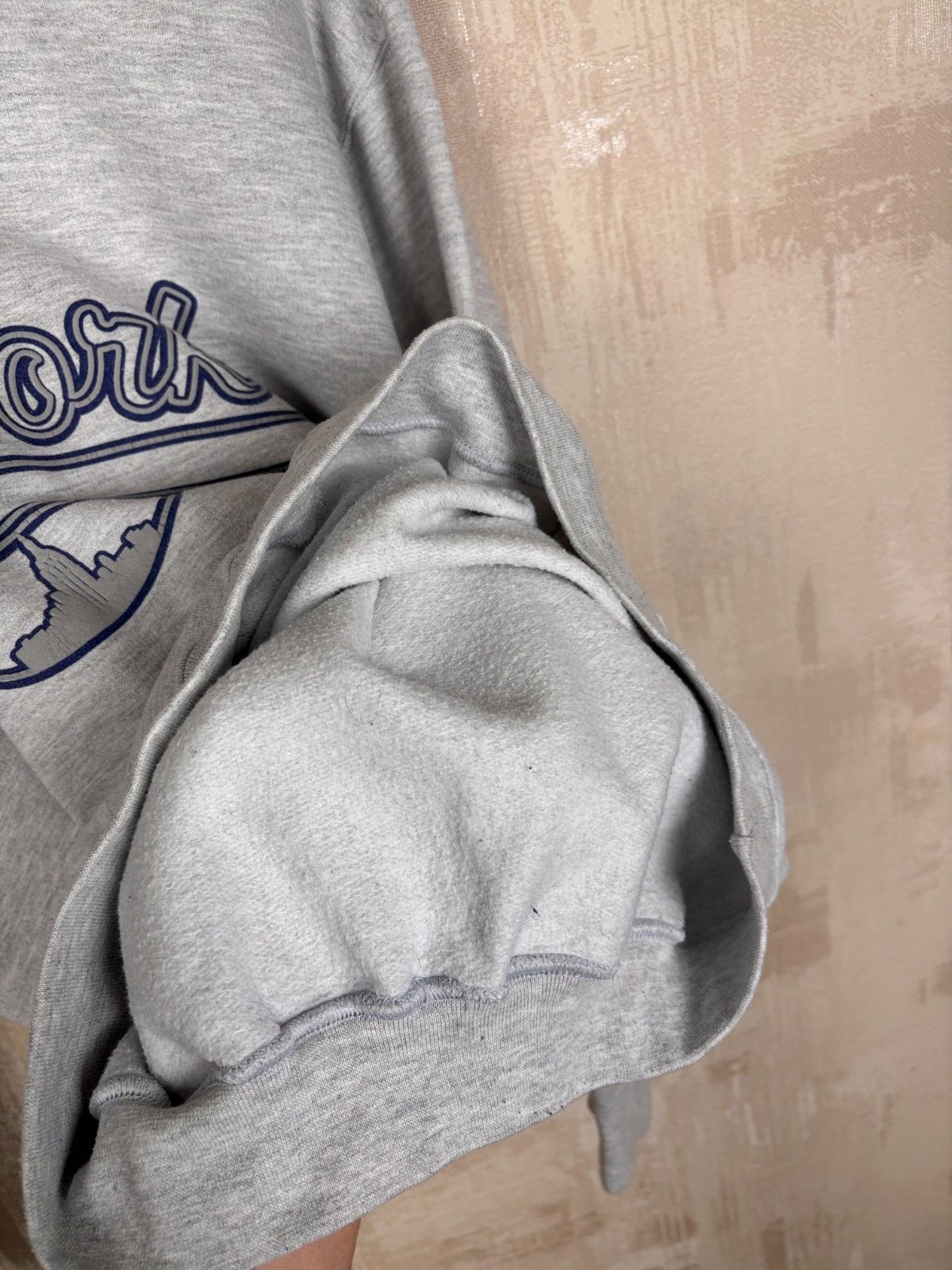 Gildan Vintage New York USA 2002 Sweatshirt Gildan Y2K Size US M / EU 48-50 / 2 - 11 Thumbnail