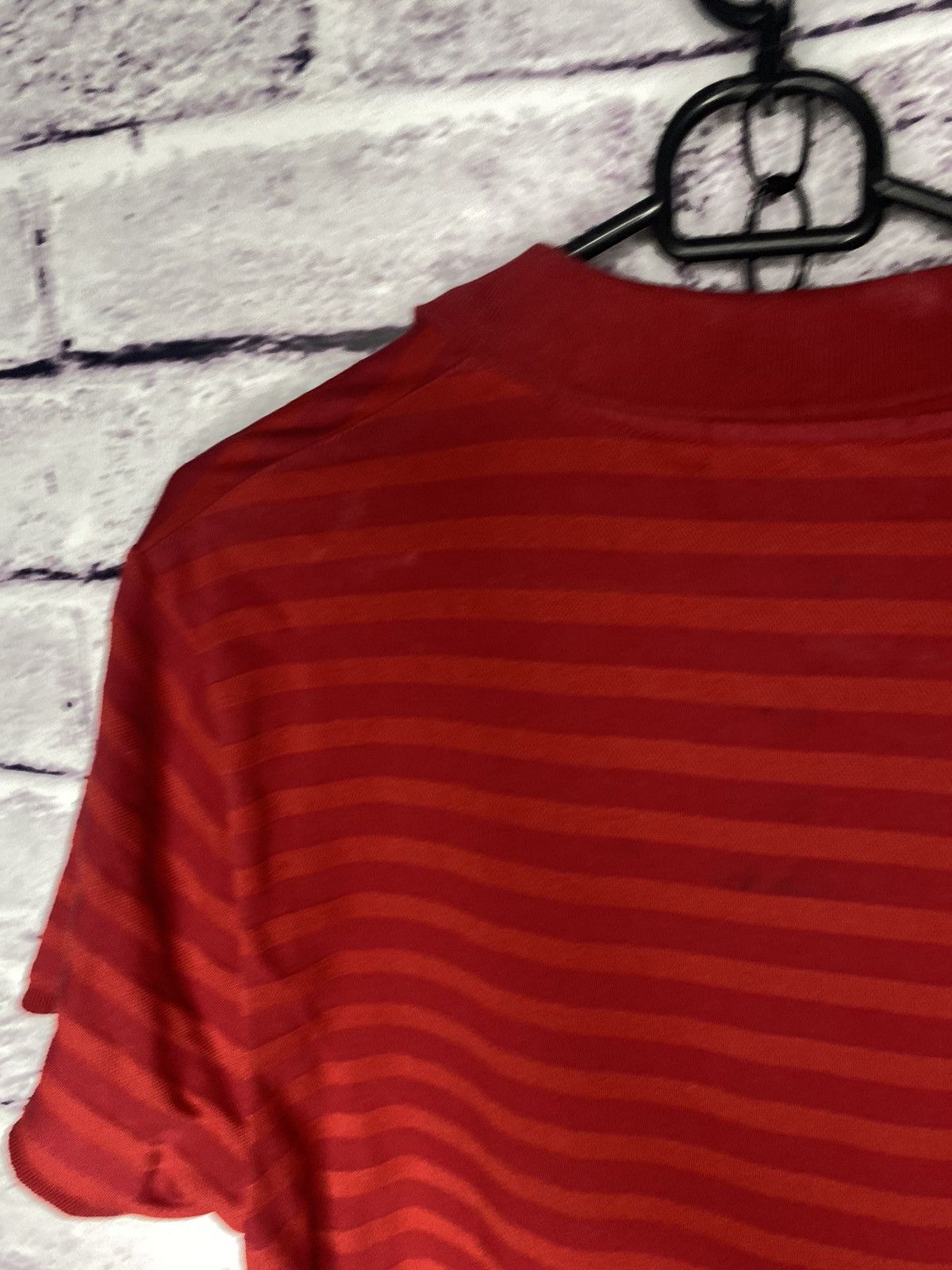 Burberry Men's vintage red luxury polo Burberry sportswear T-shirt Size US M / EU 48-50 / 2 - 11 Thumbnail