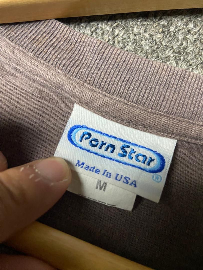 Thrasher Vintage 90’s Pornstar + Thrasher Tshirt (172) Size US M / EU 48-50 / 2 - 7 Thumbnail