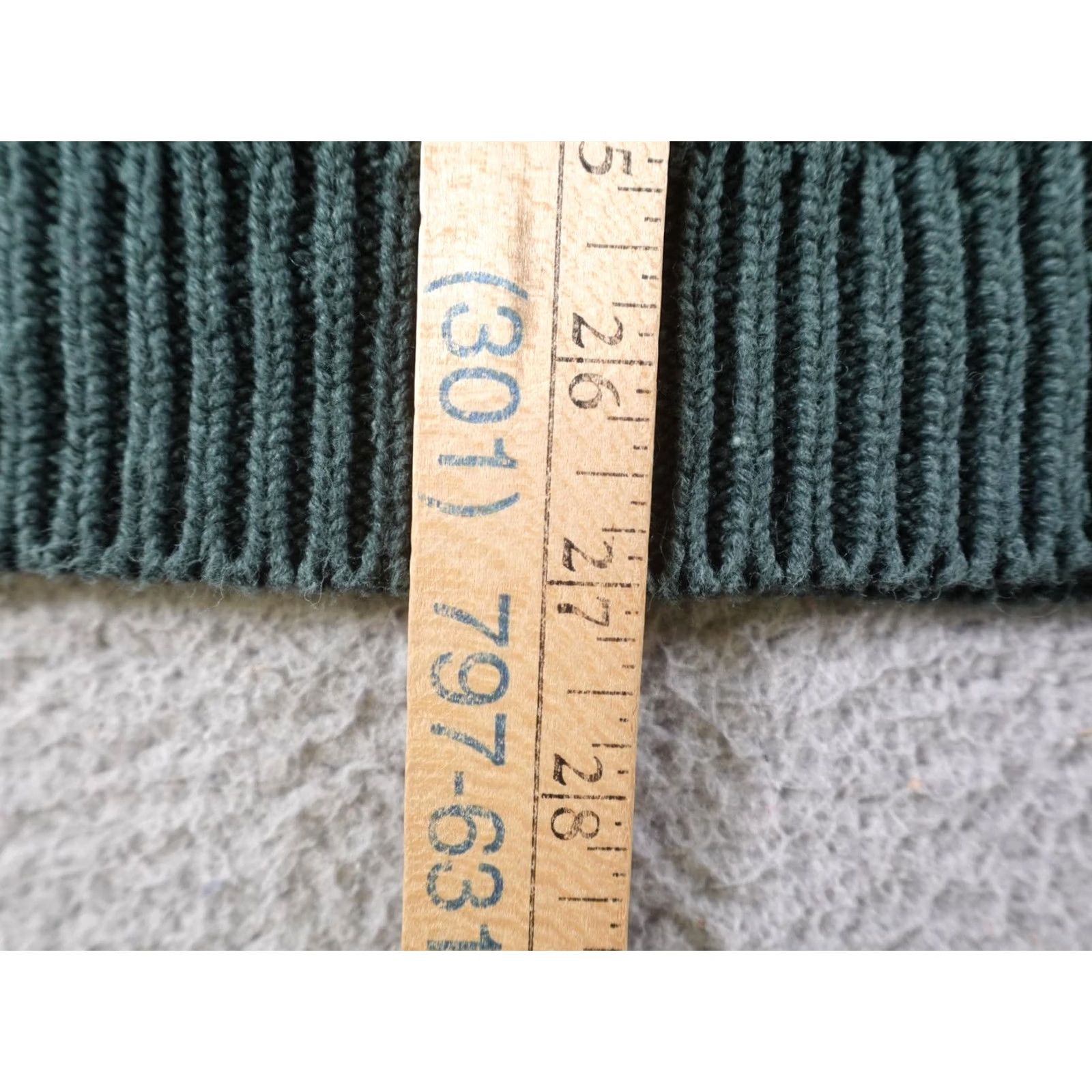 Bugle Boy VINTAGE Bugle Boy Sweater Mens L Green Cable-Knit Preppy Size US L / EU 52-54 / 3 - 5 Thumbnail