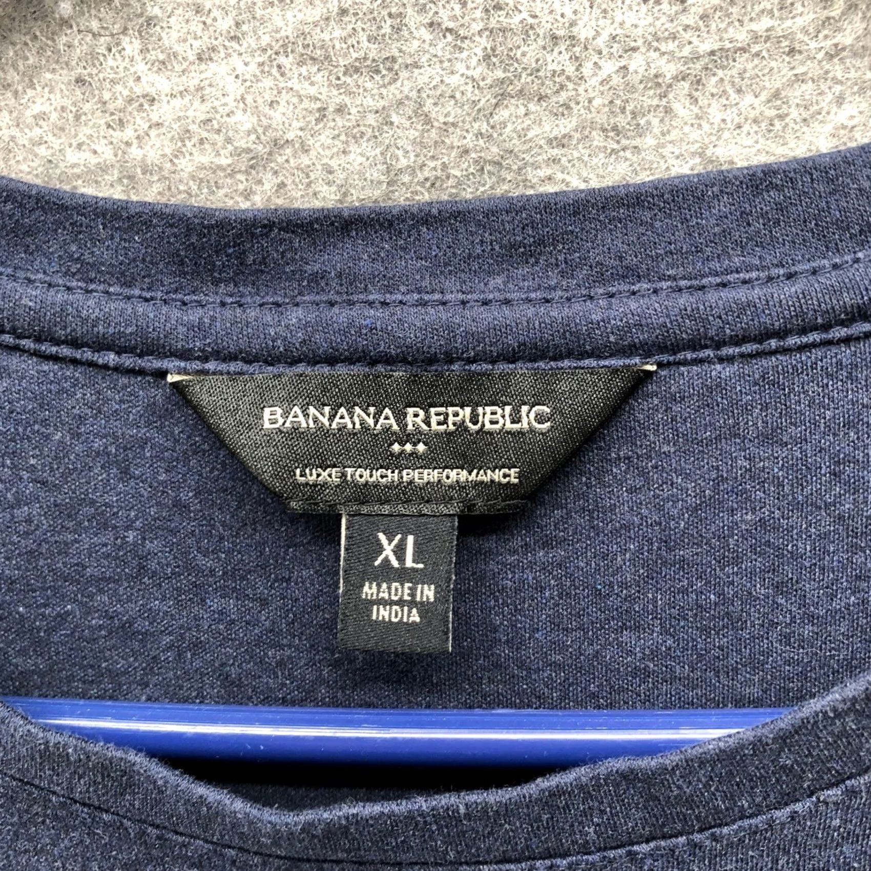 Banana Republic Banana Republic Luxe Touch Performance Long Sleeve T-Shirt Mens XL Navy Blue Size US XL / EU 56 / 4 - 5 Thumbnail