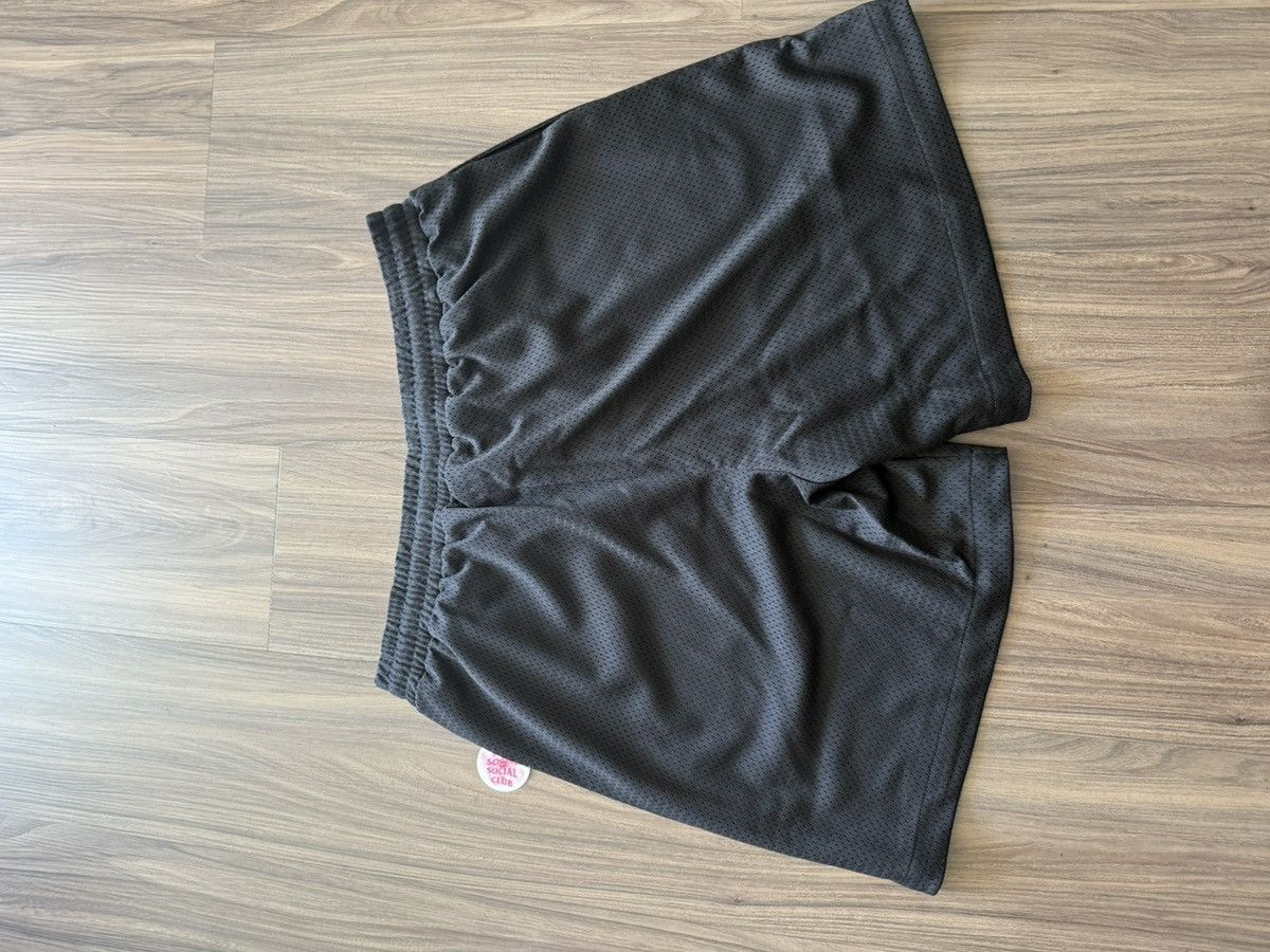 Anti Social Social Club × Fragment Design Anti Social Social Club x Fragment Black Pink Mesh Shorts L Size US 34 / EU 50 - 5 Thumbnail