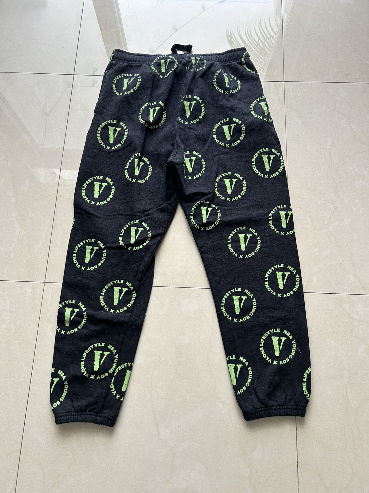 Vlone Vlone x nba young boy sweatpants Size US 35 - 4 Thumbnail