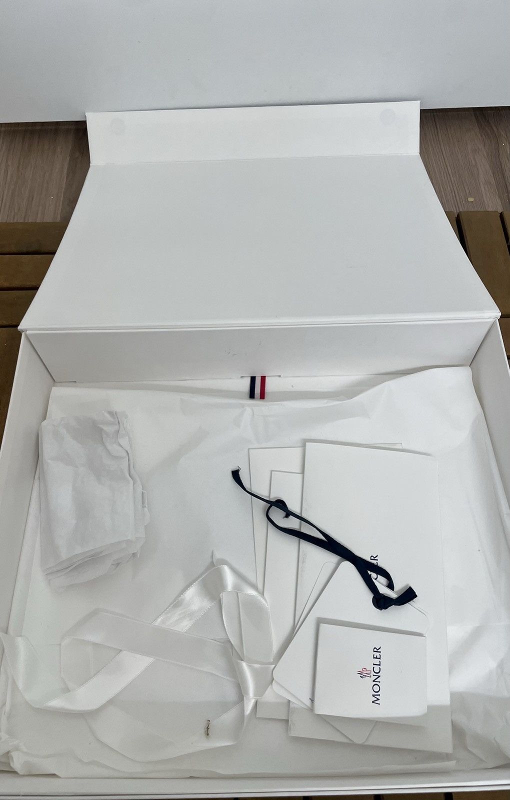 Moncler Moncler lightweight jacket 2022 SS Size US XL / EU 56 / 4 - 21 Thumbnail
