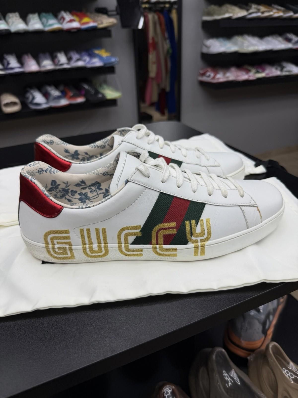 Gucci Gucci Ace Sneakers Men White Logo Leather Low Top 11G/11.5US Size US 11.5 / EU 44-45 - 1 Thumbnail