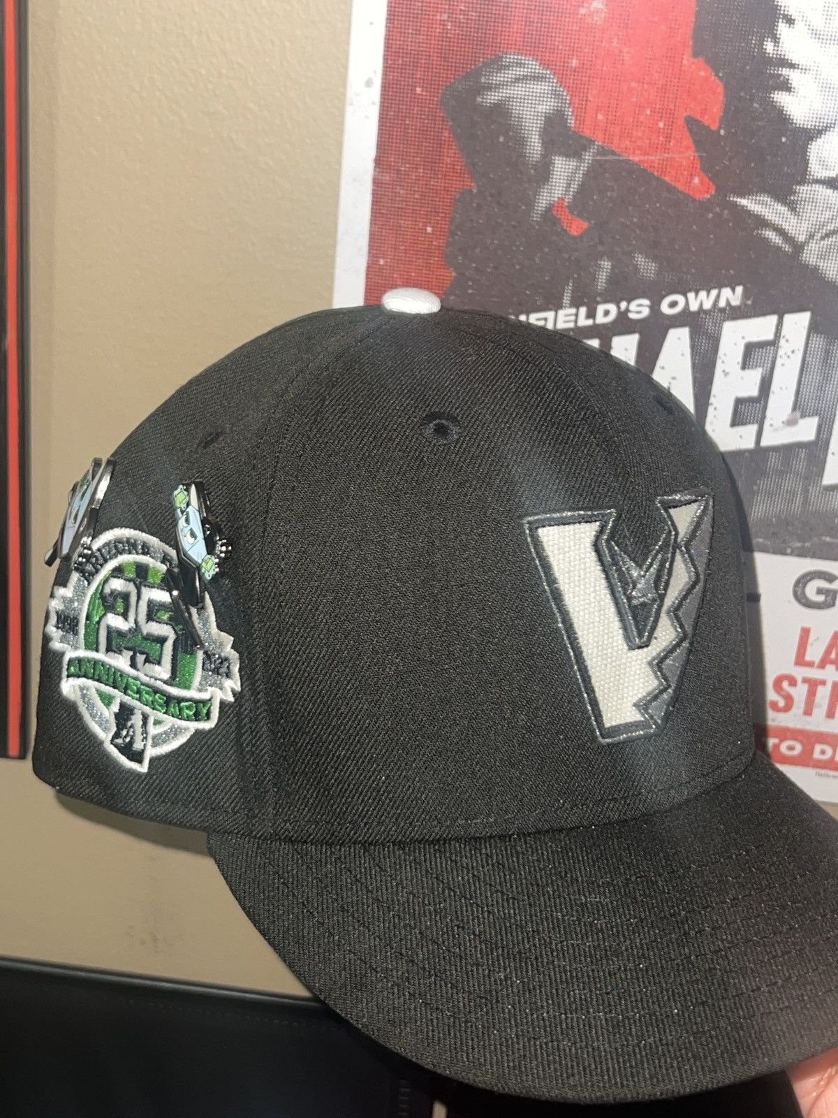 Other V backs fitted danny phantom Size ONE SIZE - 1 Thumbnail