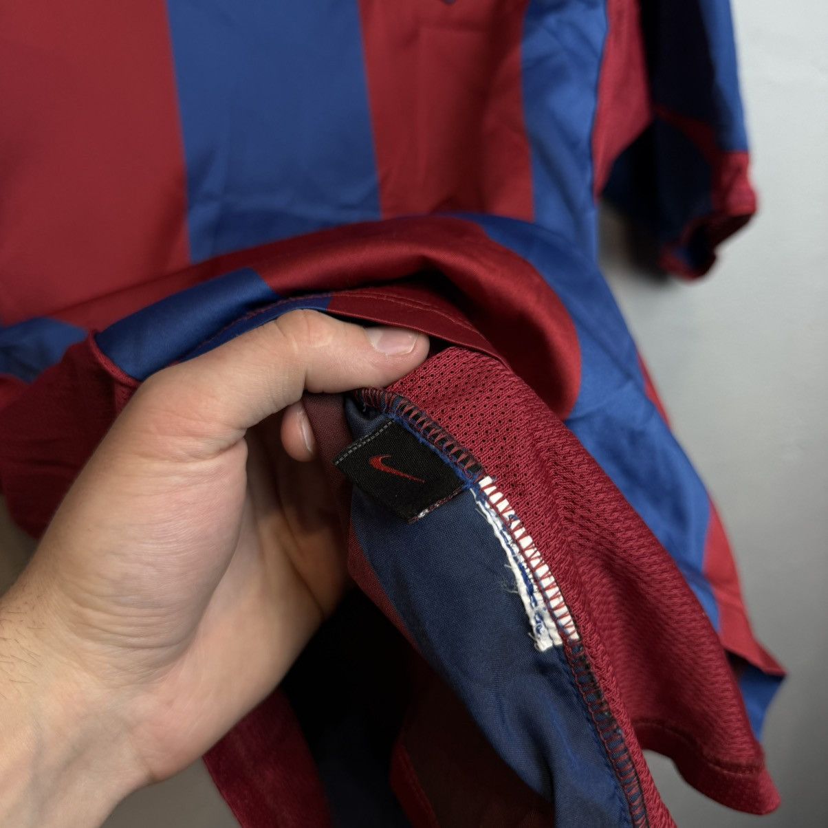 Nike Vintage 00’s Soccer Jersey Nike Barcelona Size US L / EU 52-54 / 3 - 4 Thumbnail