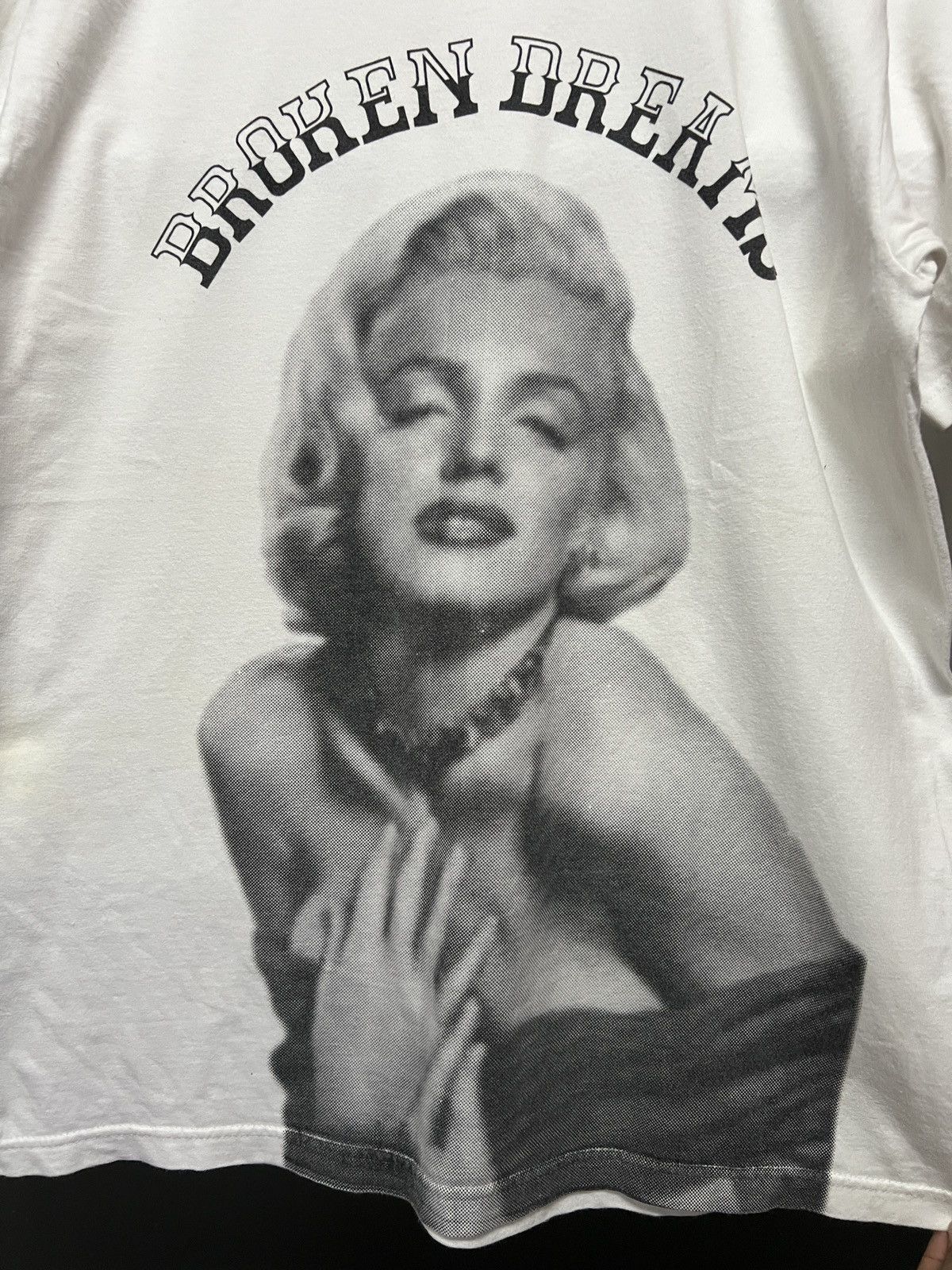 Freshjive Vintage Freshjive "Broken Dreams" Marilyn Monroe Tee Size L Size US L / EU 52-54 / 3 - 6 Thumbnail