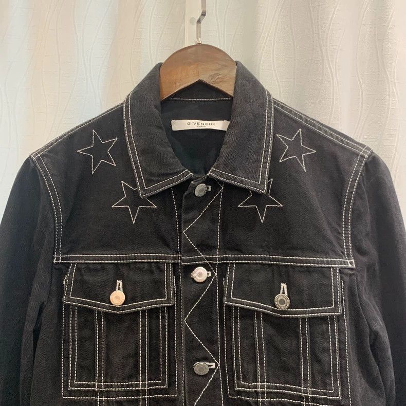 Givenchy Givenchy Five-Star Embroidered Denim Jacket Size US M / EU 48-50 / 2 - 3 Thumbnail