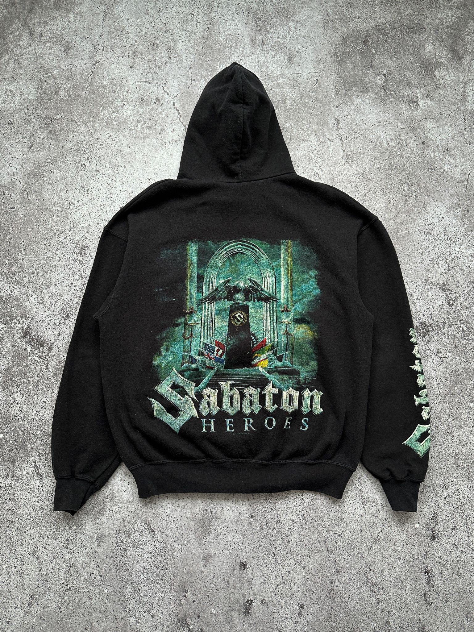 Band Tees Sabaton Heroes Vintage Hoodie Sweatshirt Size US L / EU 52-54 / 3 - 1 Thumbnail