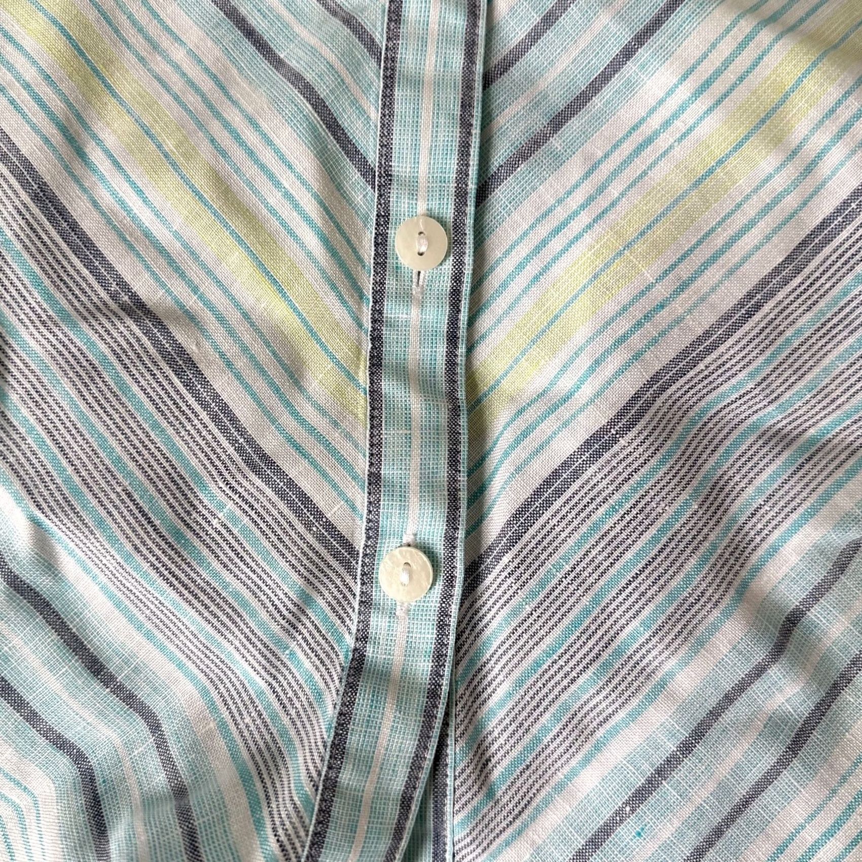 Vintage VINTAGE Chico's Shirt Womens 0P Petite Blue Linen Button-Up Blouse LS? Size XS / US 0-2 / IT 36-38 - 5 Thumbnail