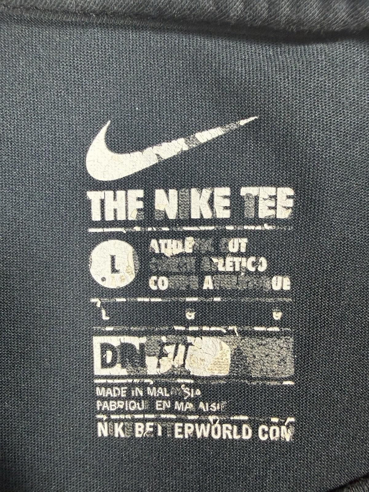 Nike Nike Dri-Fit Pocket Graphic Tee Black w/ Red Stripes L#8 Size US L / EU 52-54 / 3 - 6 Thumbnail