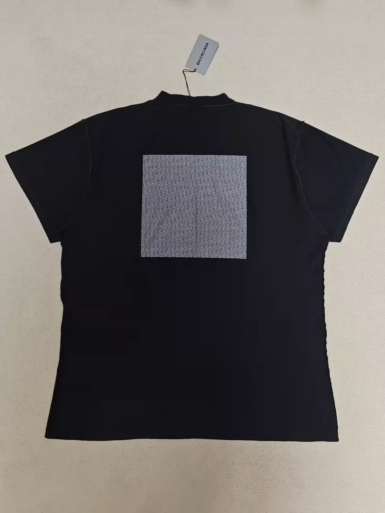 Balenciaga Balenciaga Black destruction bullet screen short sleeve 250 Size US M / EU 48-50 / 2 - 2 Thumbnail