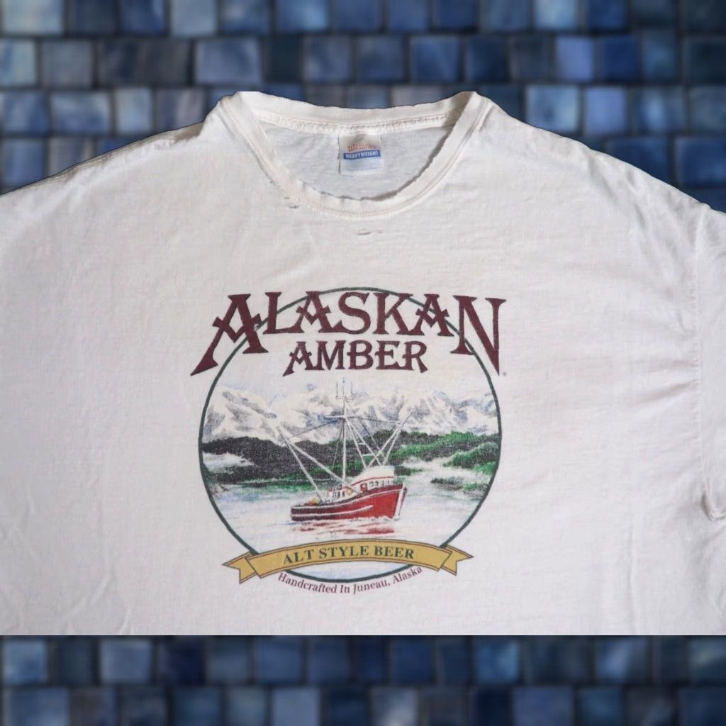 Hanes VTG Hanes Alaskan Amber Brewing Beer Distress White Tee T-Shirt 2XL Mens Grunge 90s Graphic Tee Size US XXL / EU 58 / 5 - 1 Thumbnail