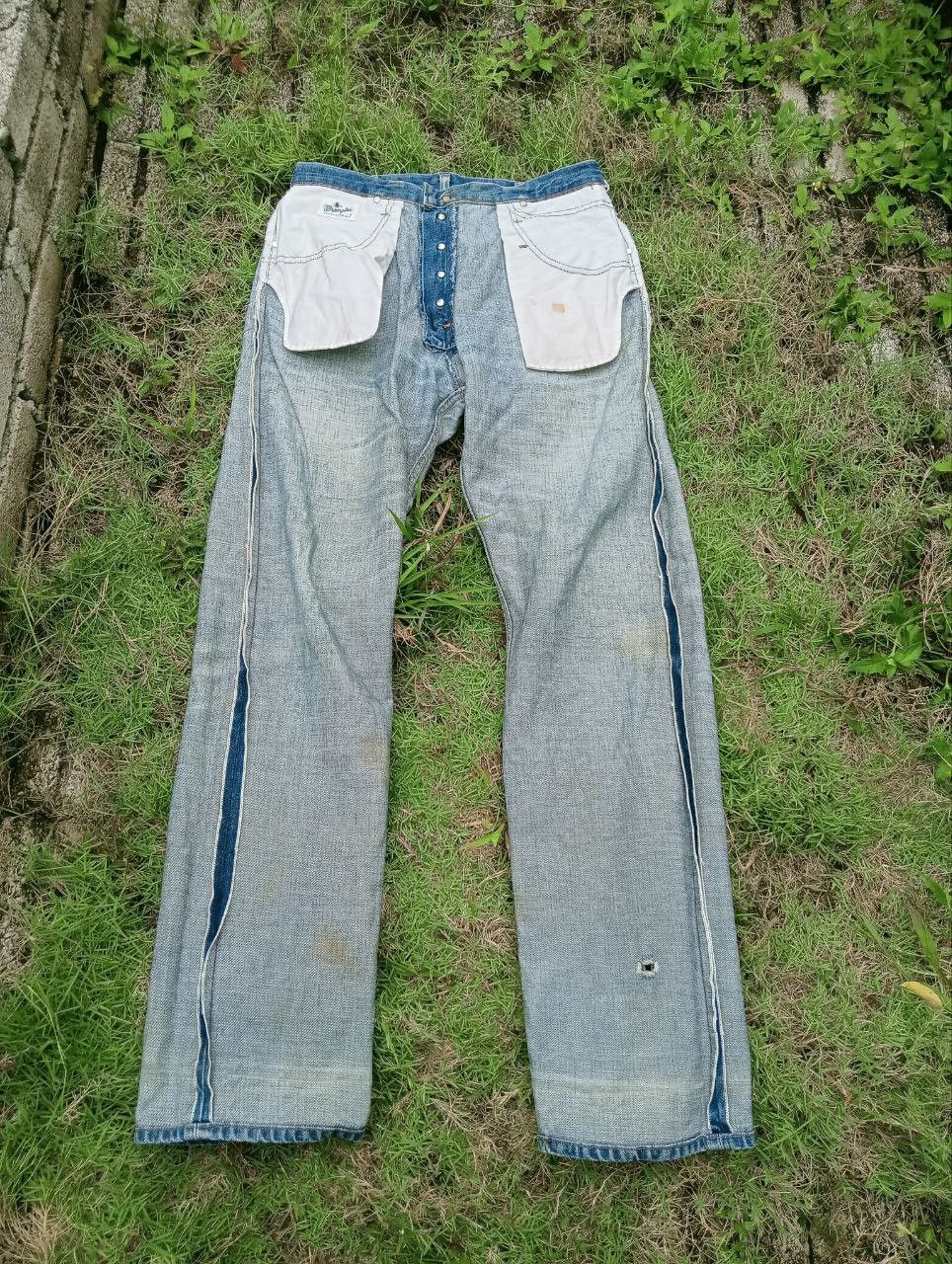 Wrangler VTG WRANGLER BLUE BELL BUTTON FLY WESTERN CUT JEANS Size US 32 / EU 48 - 14 Thumbnail