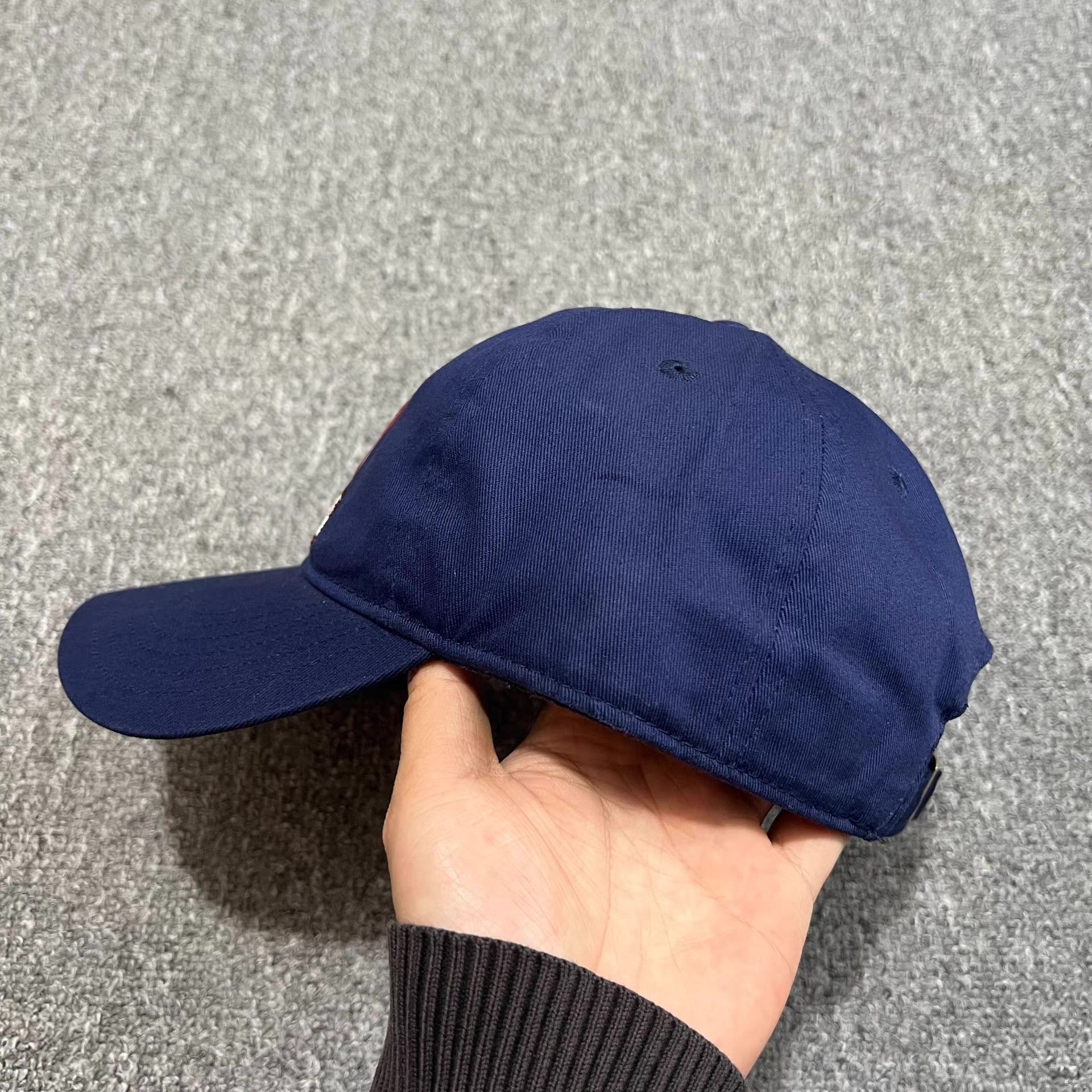 Cross Colours Cross Colours embroidered curved brim baseball cap Q7 Size ONE SIZE - 5 Thumbnail