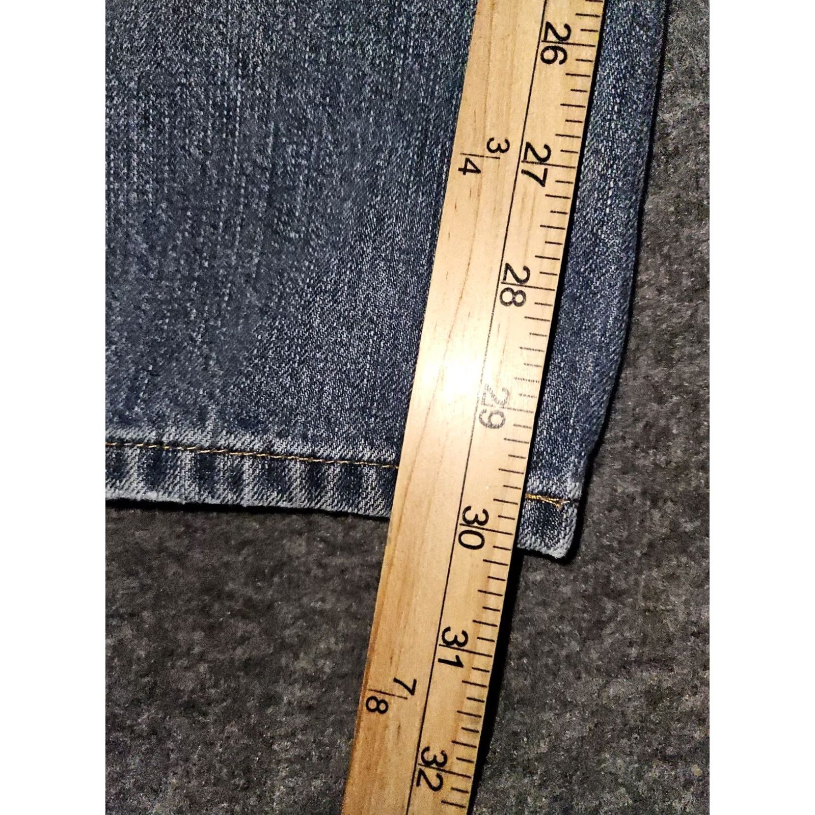 Carhartt Carhartt Jeans Relaxed Straight Mens 33x30 Blue Denim Medium Workwear Distressed Pockets Logo Regular Size Type: Jeans Size US 33 - 5 Thumbnail