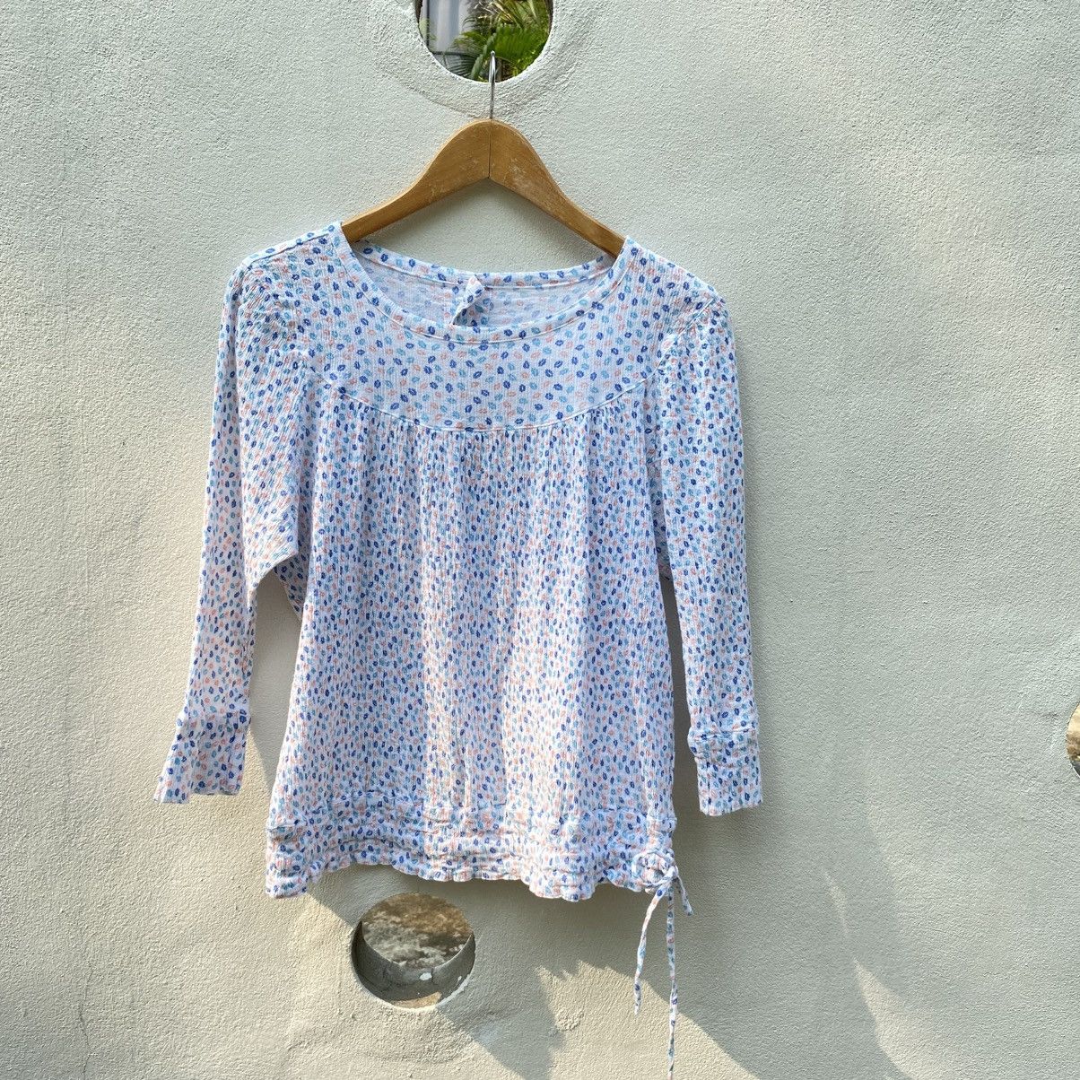 Tsumori Chisato TSUMORI CHISATO Pastel Petals Tie-Hem Blouse Size XS / US 0-2 / IT 36-38 - 1 Thumbnail