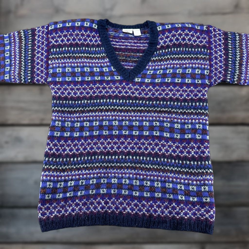 Vintage VINTAGE Katherine Bishop Sweater Women M Purple V Neck Wool Mohair Fair Isle 90s Women Size M / US 6-8 / IT 42-44 - 1 Thumbnail