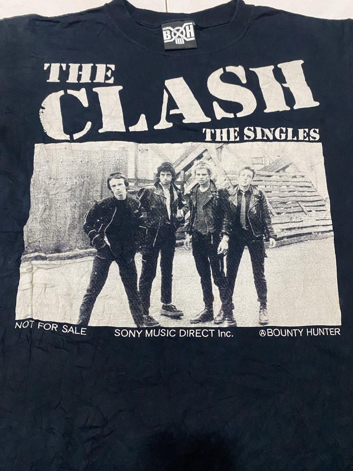 Band Tees The Clash x Bounty Hunter 2007 'Not For Sale' Tee Size US M / EU 48-50 / 2 - 3 Thumbnail
