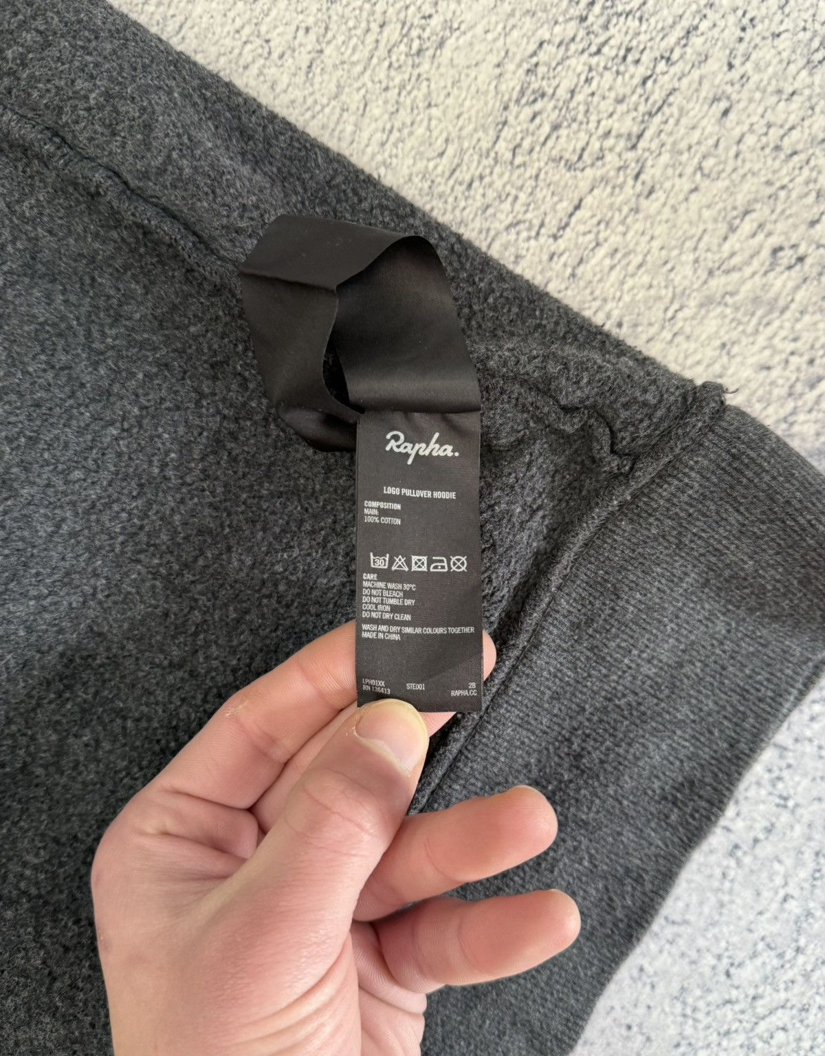 Rapha Rapha Logo Pullover Hoodie MenL Charcoal Marl Cycling Hooded Size US L / EU 52-54 / 3 - 12 Thumbnail