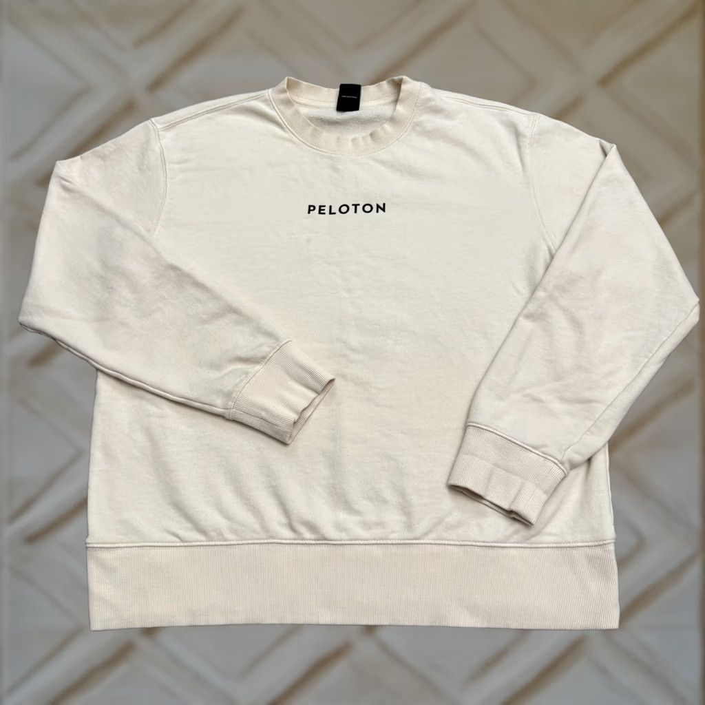 Vintage Peloton Sweatshirt Pullover Mens Large Ivory Crew Neck All Seasons Breathable Logo Sweatshirt Fashion Active Outdoor Sports 90s Size US L / EU 52-54 / 3 - 1 Thumbnail
