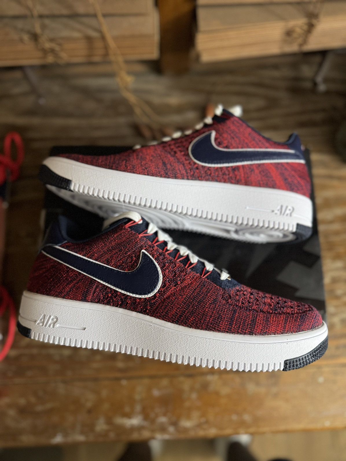 Nike Nike MEN'S Air Force 1 Flynit Size US 11 / EU 44 - 3 Thumbnail