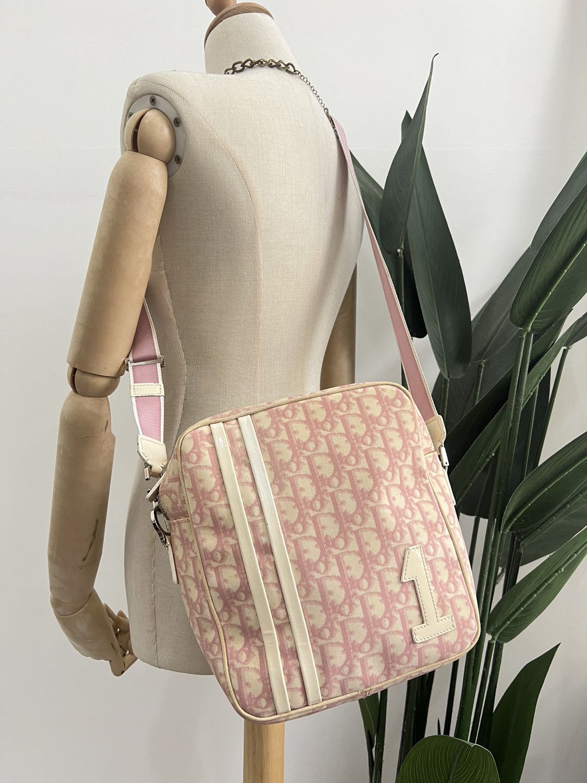 Dior Authentic vintage DIOR Trotter coated canvas crossbody bag Size ONE SIZE - 1 Thumbnail