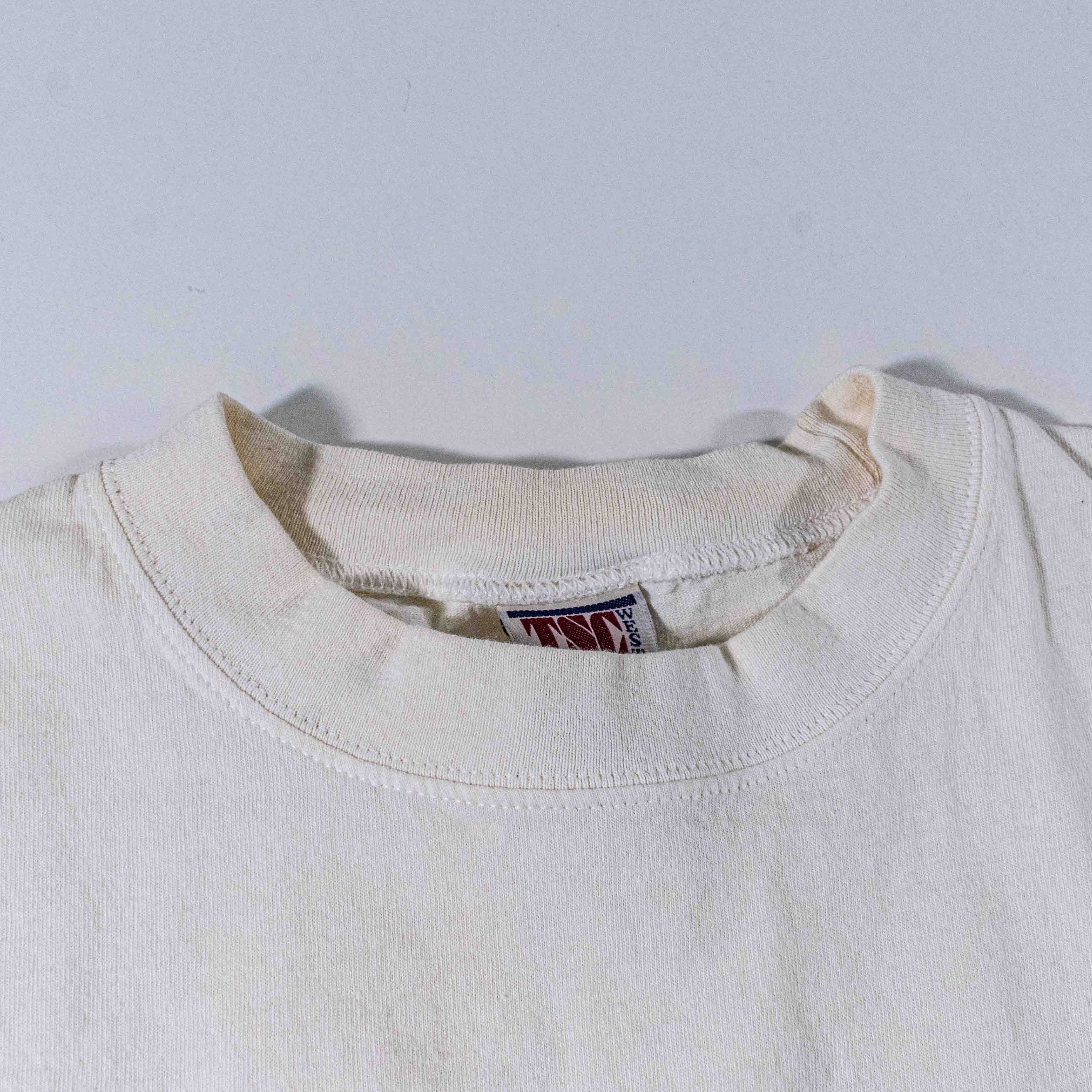 Vintage United Nations UN Crest T-Shirt Embroidered Distressed Y2K Size US XL / EU 56 / 4 - 7 Thumbnail