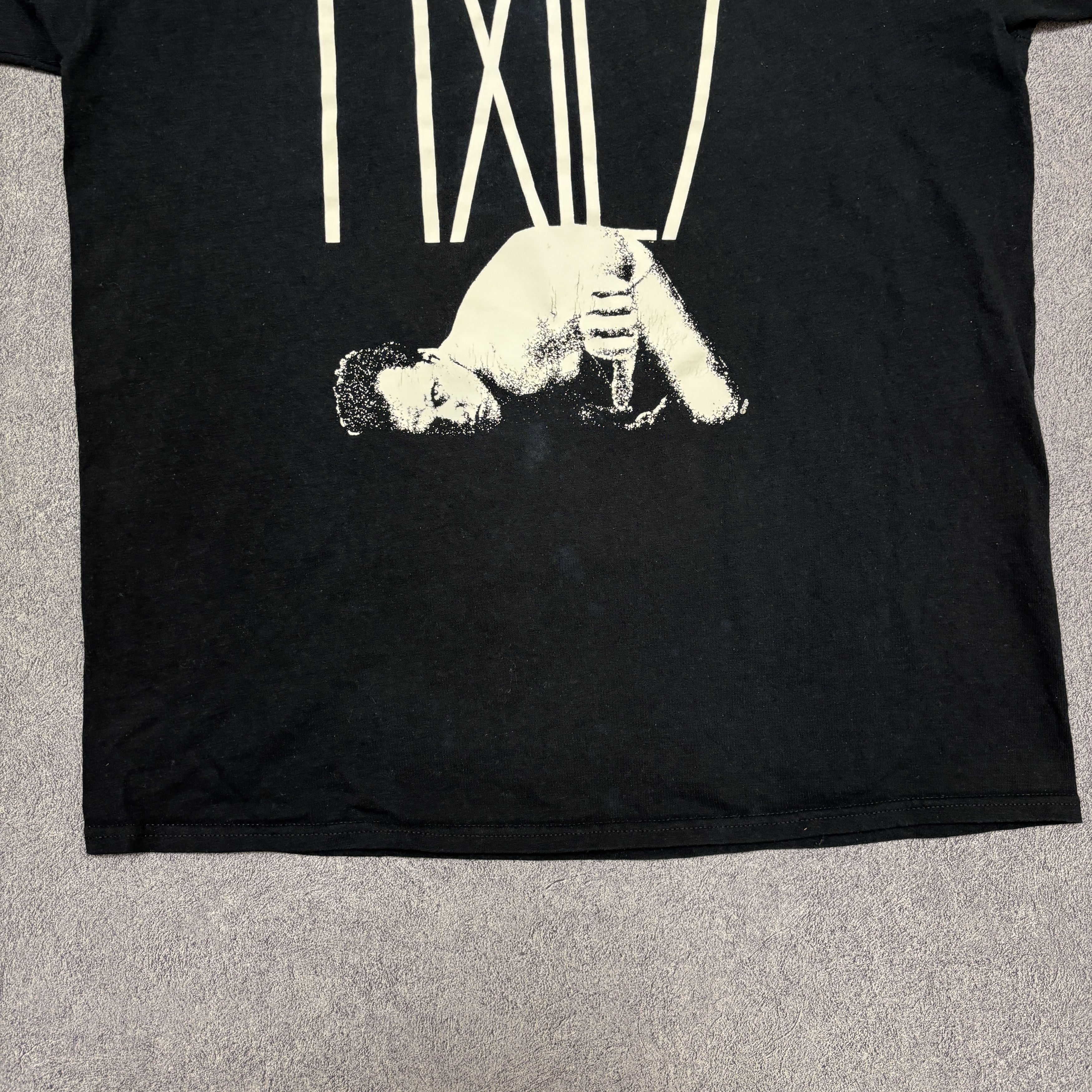 Band Tees Vintage Pixies Shirt Y2K Tour Concert Rock Band Tee Size US L / EU 52-54 / 3 - 10 Thumbnail