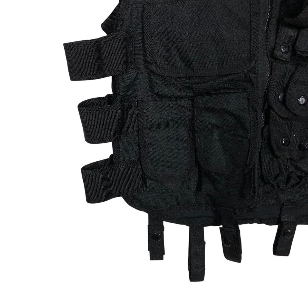 Japanese Brand 🔥TANK TOP VEST UTILITY SWAT MULTI POCKET MILITARY STYLE Size US M / EU 48-50 / 2 - 6 Thumbnail