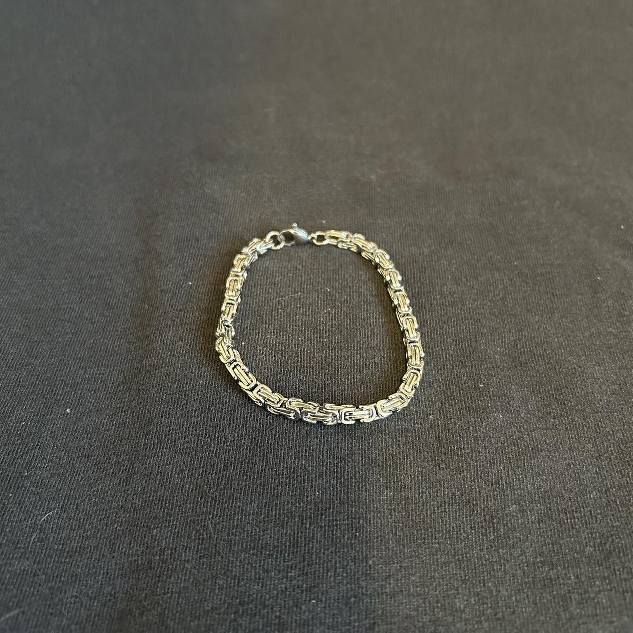 Japanese Brand Y2K 2000s Bike Chain Heavyweight Silver Colored Bracelet Size ONE SIZE - 7 Thumbnail